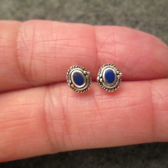 Small 925 Solid Sterling LAPIS Stud Earrings>Lapis Earrings,925 Lapis Earrings - Picture 1 of 5